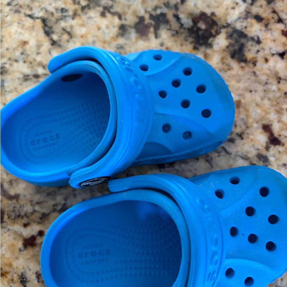 CROCS Kids Bright Blue Sandals